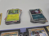 Pokémon kaarten verzameling met map en poké ball opbergblik (incl. rare & vintage kaarten) - afbeelding 22 van  23