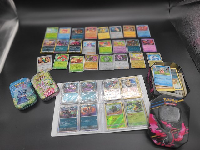 Pokémon kaarten - afbeelding 1 van  17