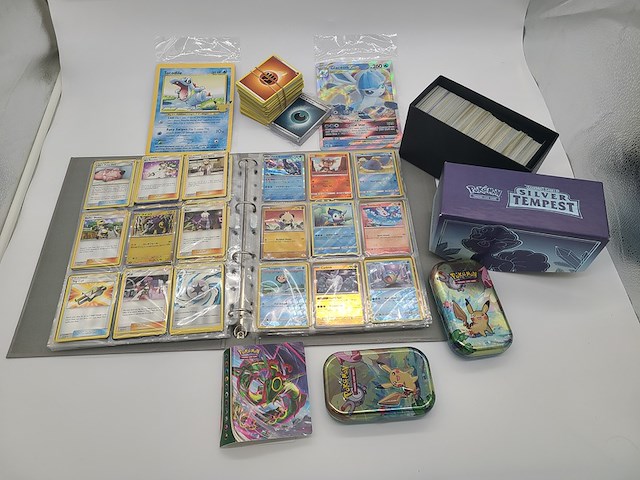 Pokémon kaarten - afbeelding 1 van  29