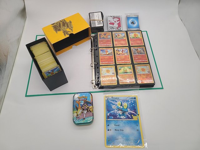 Pokémon kaarten - afbeelding 1 van  26
