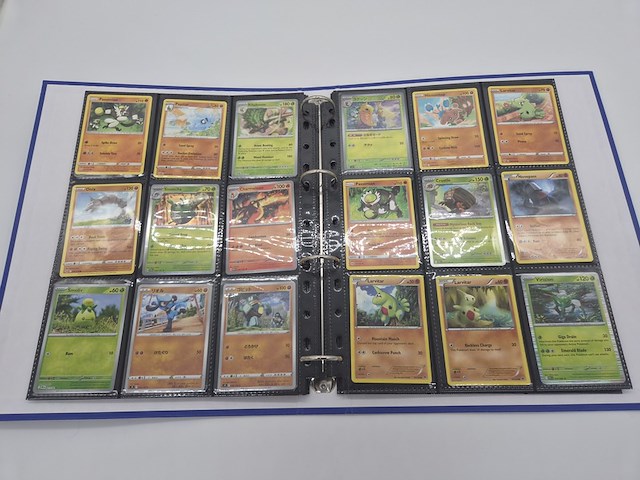 Pokémon kaartencollectie met elite trainer box, vintage/rares/holo en verzamelmap - afbeelding 8 van  26