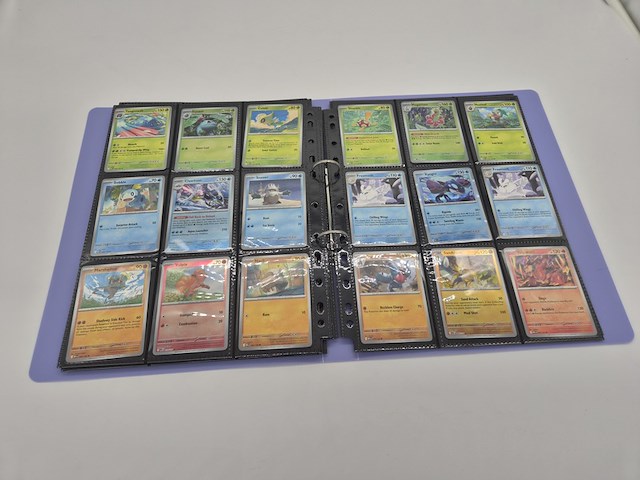 Pokémon kaartencollectie met twee verzamelmappen, vintage, holo en deckboxen - afbeelding 17 van  26