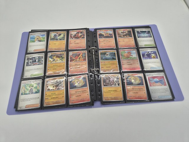 Pokémon kaartencollectie met twee verzamelmappen, vintage, holo en deckboxen - afbeelding 18 van  26