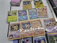 Pokémon kaartencollectie met twee verzamelmappen, vintage, holo en deckboxen - afbeelding 20 van  26