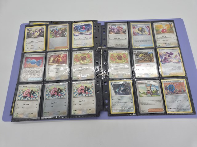 Pokémon kaartencollectie – verzamelmap met sets en losse kaarten (o.a. vintage) - afbeelding 18 van  28