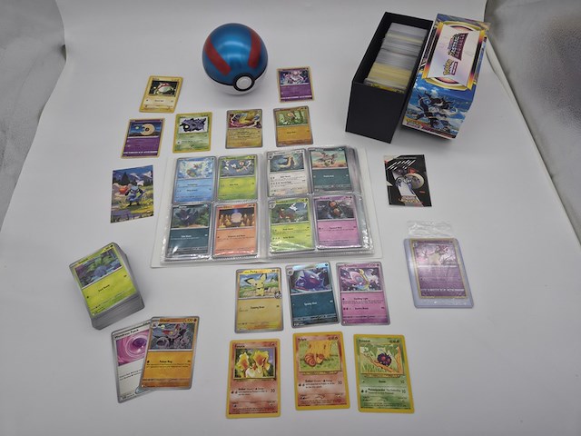 Pokémon kaartencollectie – verzamelmap, opbergbox en losse kaarten (o.a. vintage) - afbeelding 1 van  14