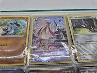 Pokémon kaartenverzameling met mega charizard ex, (vintage) kaarten, zeldzame en holo’s - afbeelding 9 van  26