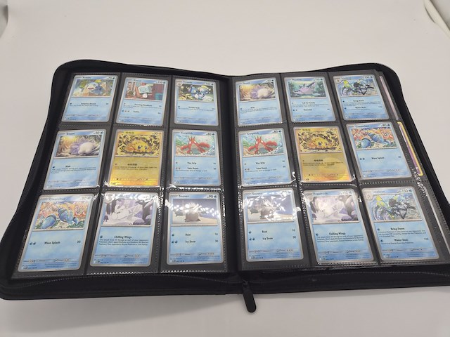 Pokémon kaartenverzameling met verzamelmap en accessoires - afbeelding 6 van  35