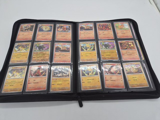 Pokémon kaartenverzameling met verzamelmap en accessoires - afbeelding 8 van  35