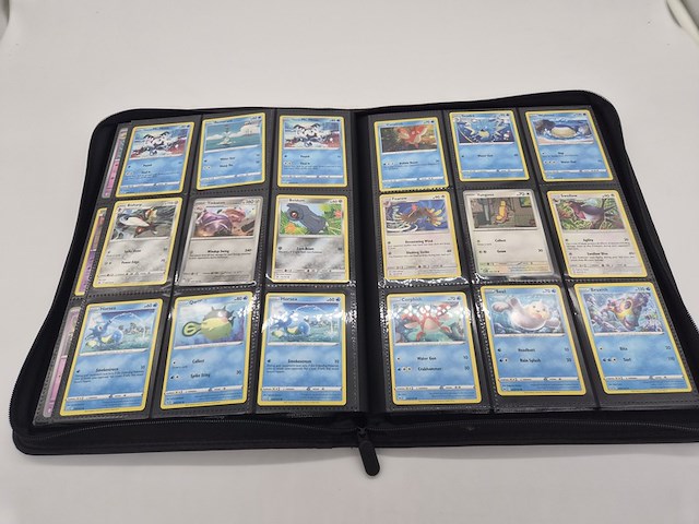 Pokémon kaartenverzameling met verzamelmap en accessoires - afbeelding 16 van  35