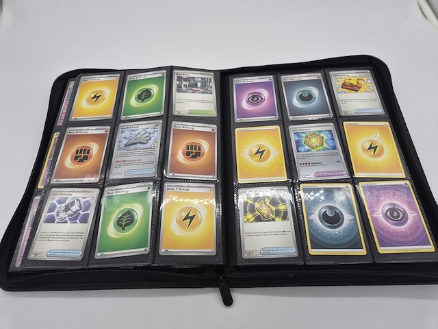 Pokémon kaartenverzameling met verzamelmap en accessoires - afbeelding 20 van  35