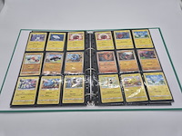 Pokémon kaartenverzameling met vintage kaarten, glimmende kaarten, rares, white flare elite trainer box en map - afbeelding 8 van  23