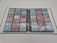 Pokémon kaartenverzameling met vintage kaarten, glimmende kaarten, rares, white flare elite trainer box en map - afbeelding 9 van  23