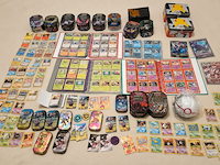 Pokémon mega collectie met o.a. vintage kaarten, 4 gevulde mappen, tins en xl kaarten