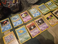 Pokémon mega collectie met o.a. vintage kaarten, 4 gevulde mappen, tins en xl kaarten - afbeelding 14 van  19