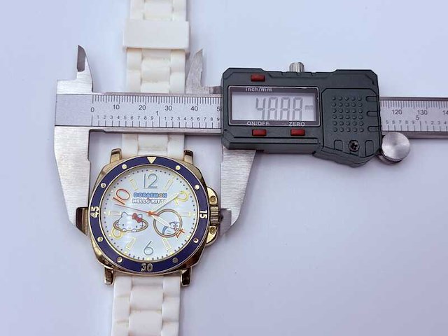 Pokemon x hello kitty horloge - doraemon - afbeelding 6 van  7