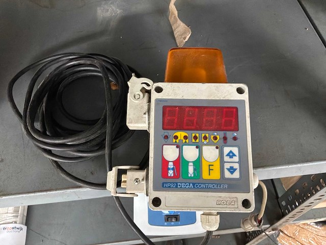 Pola hp92 dega besturingsunit - afbeelding 1 van  4