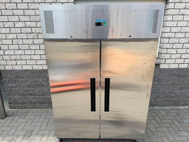 Polar - dubbel deurs ongebruikt - koelkast - afbeelding 2 van  5