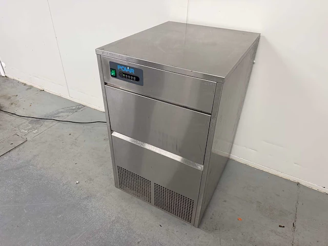 Polar - gle 192-e-03 - ijsblokjesmachine - afbeelding 1 van  5