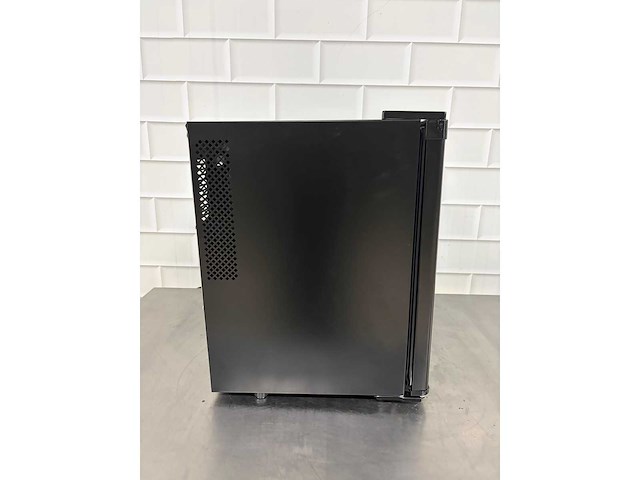 Polar - pb f40 - ongebruikte minibar koeler - afbeelding 7 van  8
