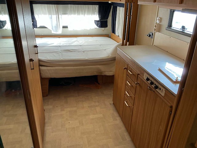 Polar 550 gls high black caravan - afbeelding 8 van  14