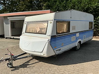 Polar 550 gls high black caravan