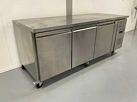 Polar gl184-e driedeurs koelwerkbank - afbeelding 3 van  6