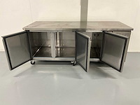 Polar gl184-e driedeurs koelwerkbank - afbeelding 5 van  6
