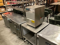 Polar ijsblokjesmachine met onderrek - afbeelding 1 van  2