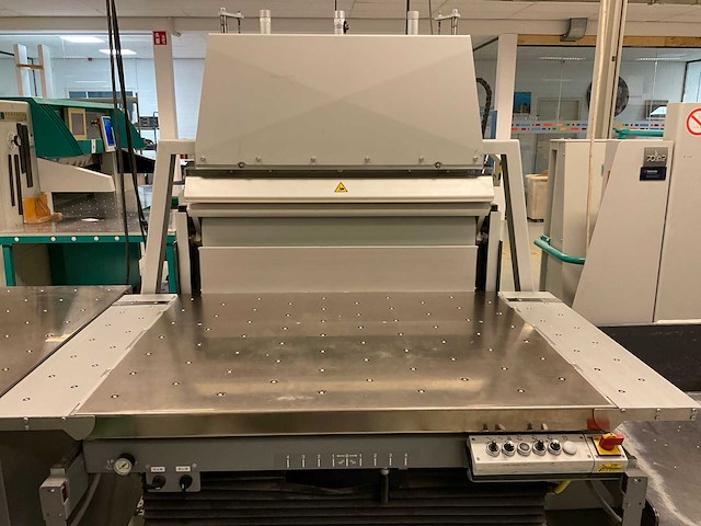 Polar mohr 115 xt papier snijmachine - afbeelding 15 van  20