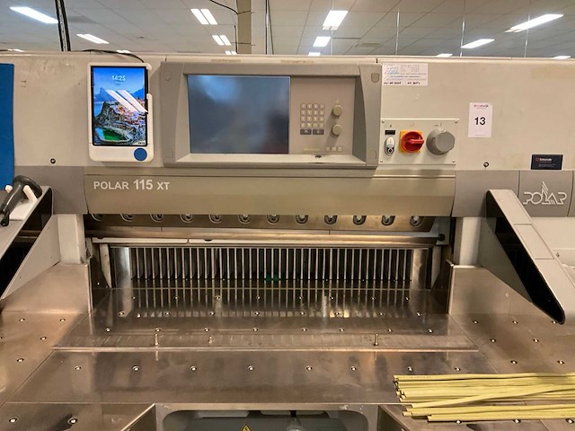 Polar mohr 115 xt papier snijmachine - afbeelding 19 van  20