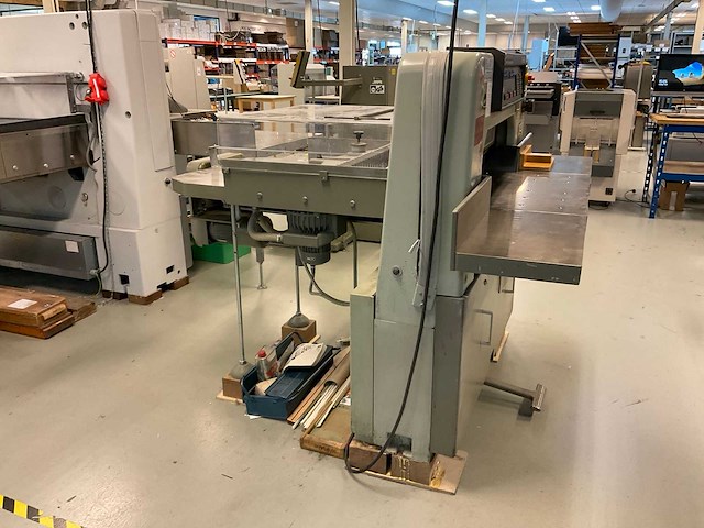 Polar mohr 76em papier snijmachine - afbeelding 9 van  12