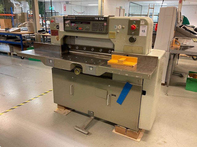 Polar mohr 76em papier snijmachine - afbeelding 1 van  12