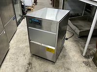 Polar t316–e-04 ijsblokjesmachine