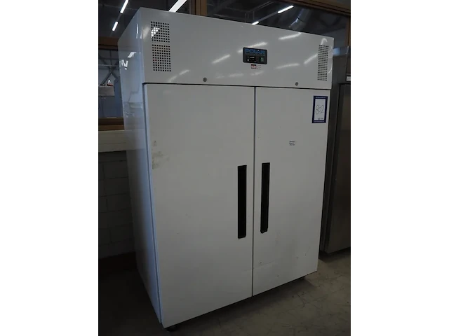 Polar - afbeelding 1 van  9