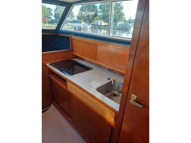 Polaris / damco - 770 deluxe - motorjacht inclusief trailer - afbeelding 13 van  39