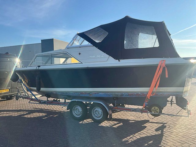 Polaris / damco - 770 deluxe - motorjacht inclusief trailer - afbeelding 25 van  39