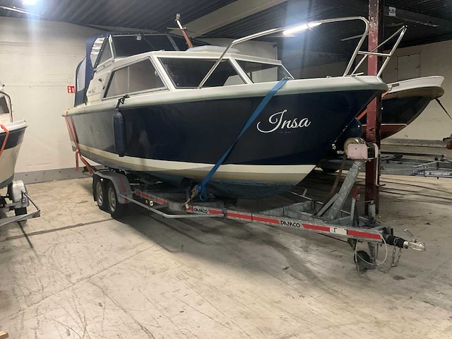 Polaris / damco - 770 deluxe - motorjacht inclusief trailer - afbeelding 32 van  39