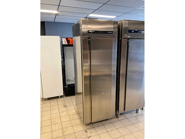 Polaris spa 70 tn rvs koelkast - afbeelding 2 van  3