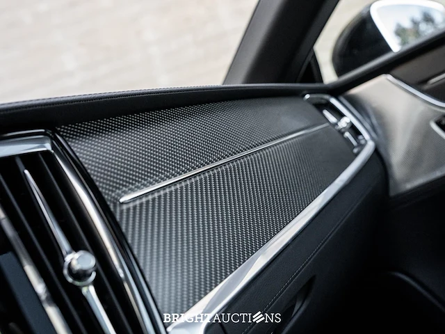 Polestar 1 2.0 t8r (1 van 1500) carbon plug-in hybrid 609pk 2022 - afbeelding 95 van  120