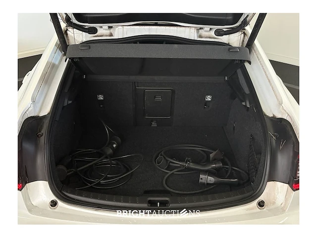 Polestar 2 long range dual motor launch edition 78 kwh 2021 (origineel-nl), n-410-kr - afbeelding 19 van  37
