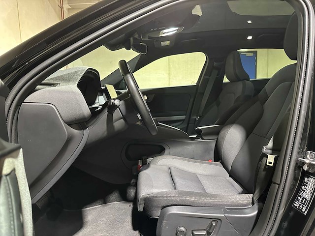 Polestar 2 long range dual motor launch edition 78kwh 408pk 2020 (origineel-nl + 1e eigenaar) j-075-ls - afbeelding 24 van  45