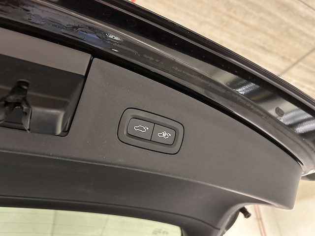 Polestar 2 long range dual motor launch edition 78kwh 408pk 2020 (origineel-nl + 1e eigenaar) j-075-ls - afbeelding 31 van  45