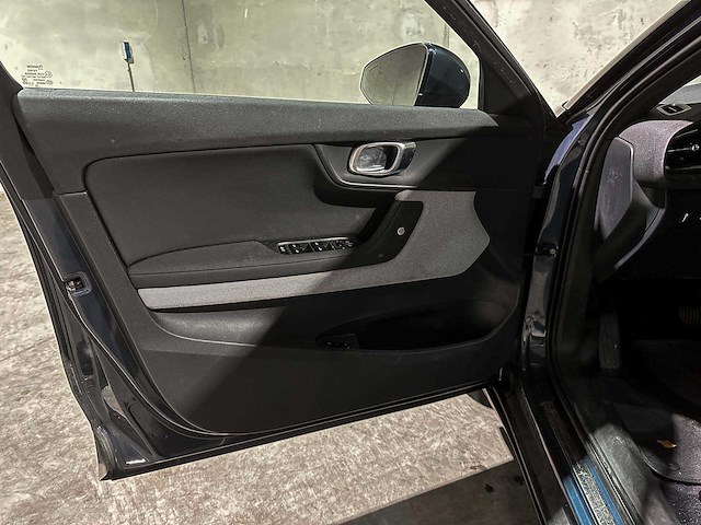 Polestar 2 long range dual motor launch edition 78kwh 408pk 2020 (origineel-nl & 1e eigenaar), k-112-dz - afbeelding 13 van  19