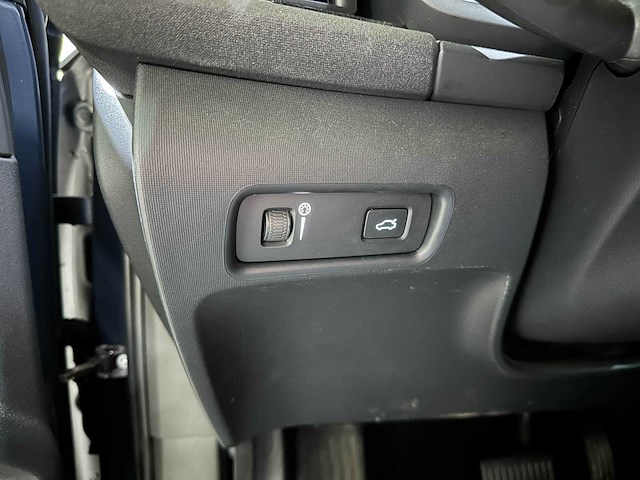 Polestar 2 long range dual motor launch edition 78kwh 408pk 2020 (origineel-nl & 1e eigenaar), k-112-dz - afbeelding 18 van  33