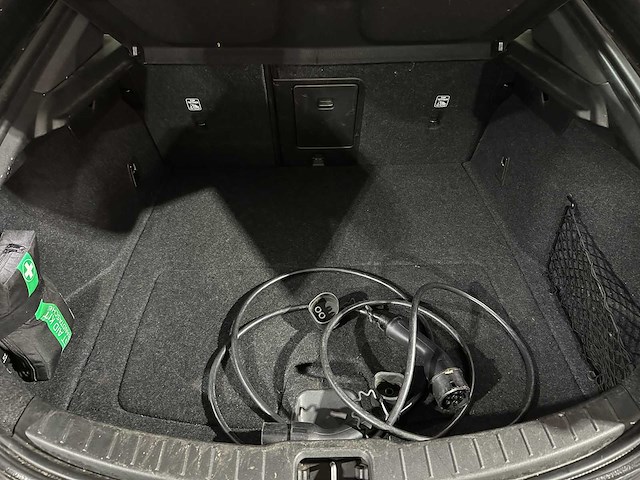 Polestar 2 long range dual motor launch edition 78kwh (origineel-nl + 1e eigenaar), j-984-sk - afbeelding 31 van  44