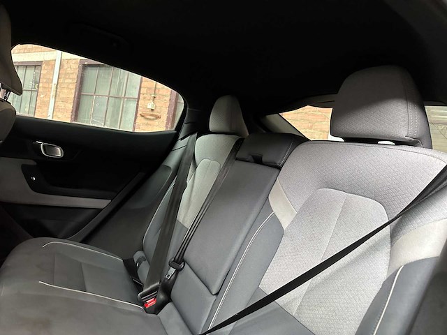 Polestar 2 long range single motor 78 kwh 231pk 2021, n-754-gp - afbeelding 44 van  54