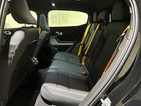 Polestar 2 performance lrdm launched. 78kwh 408pk 2020, k-012-fr - afbeelding 39 van  54