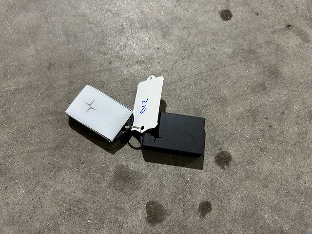 Polestar 2 performance lrdm launched. 78kwh 408pk 2020, k-012-fr - afbeelding 41 van  54