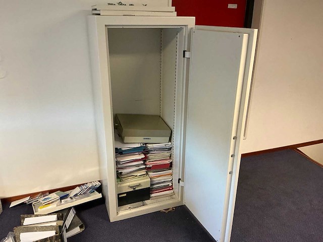 Polifer kluis - afbeelding 3 van  4